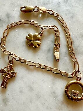 14k Irish charm Bracelet